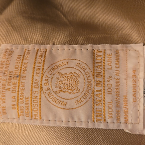 Hudson's Bay Company 1960s Vintage Wool Coat - Picture 8 of 10